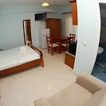 Mihasi מלון 3*