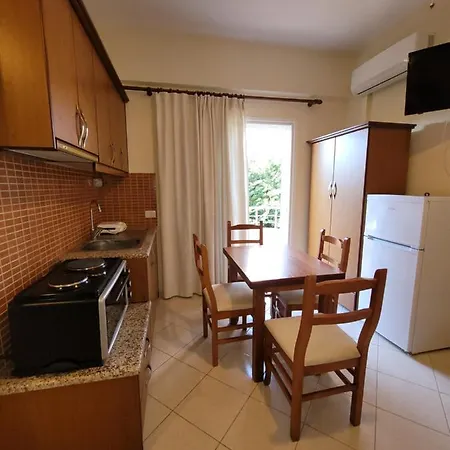 Mihasi Hotel Ksamil