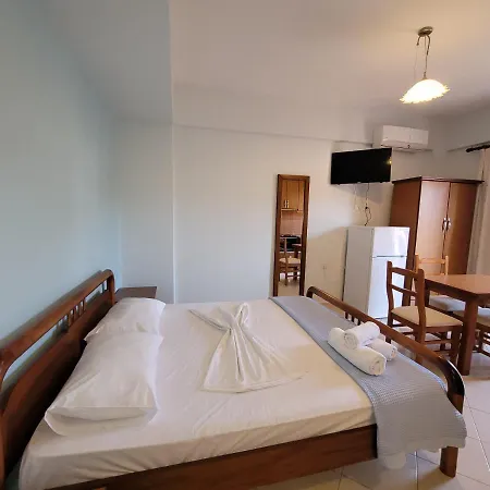 Mihasi Hotel 3*