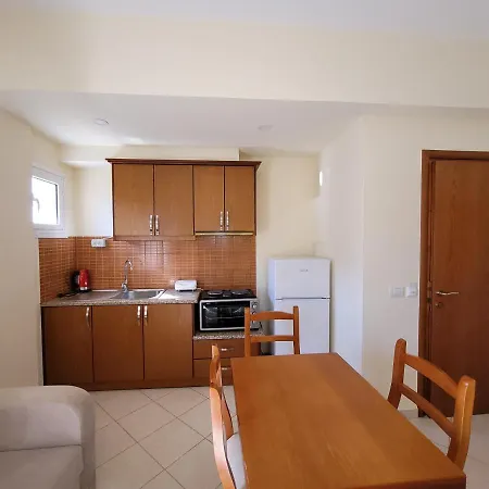 Mihasi Hotel Ksamil