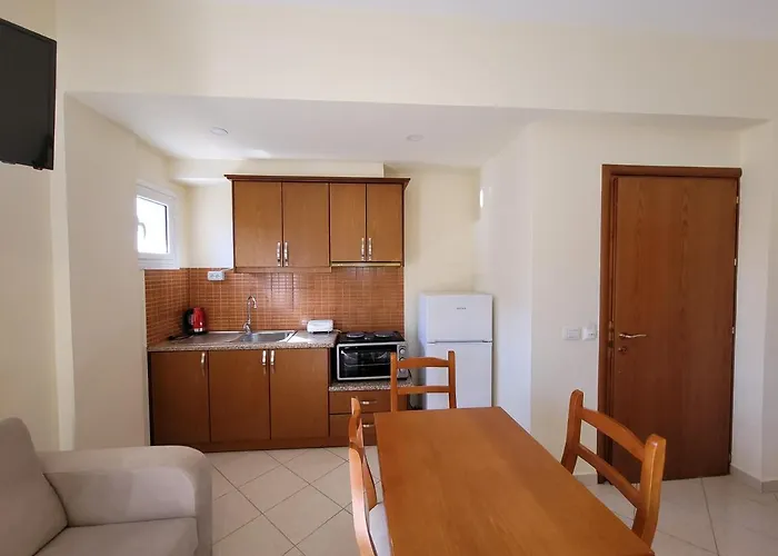 Mihasi Hotel Ksamil